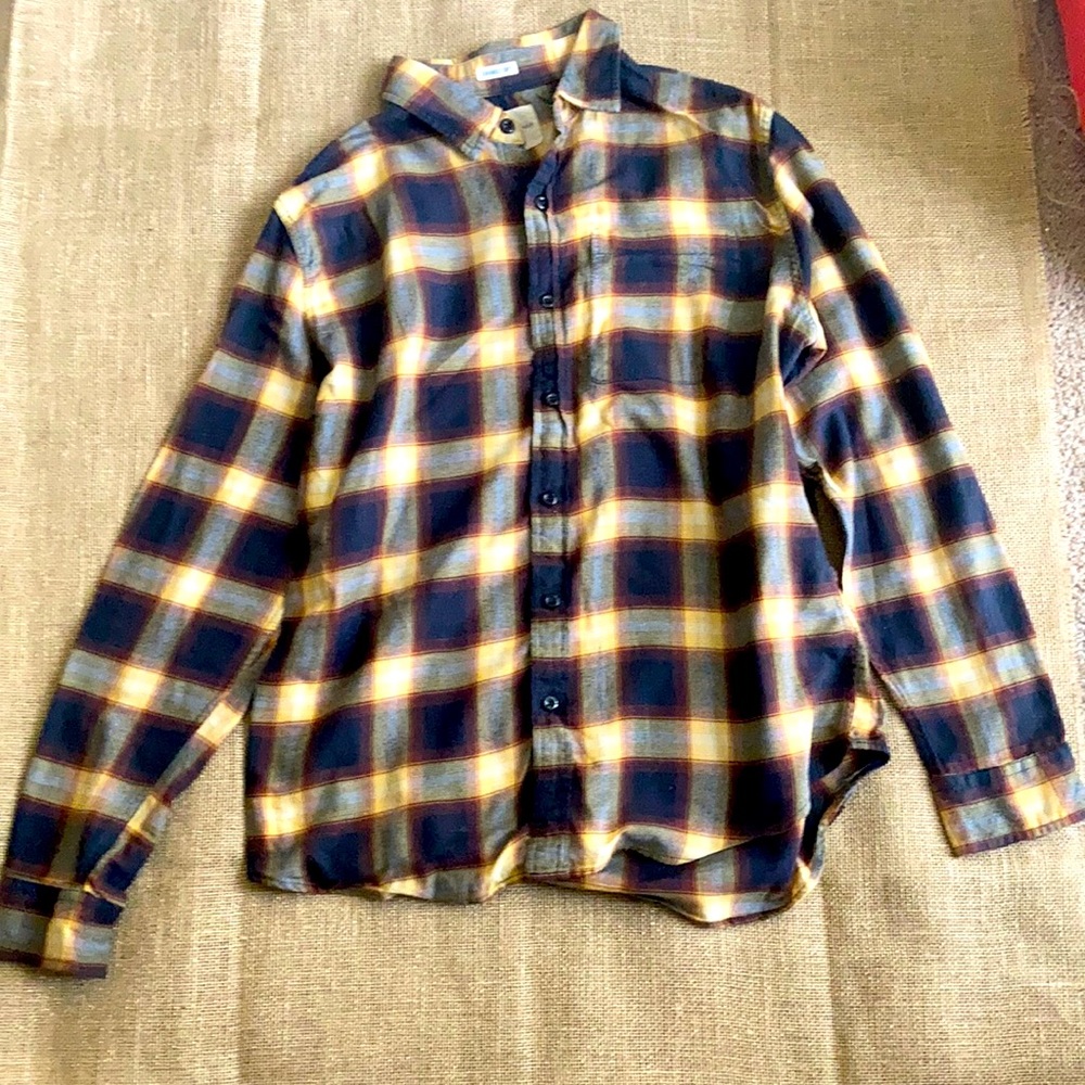 Soft and comfortable Men’s Flannel shirt